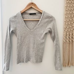 form fitting brandy melville top